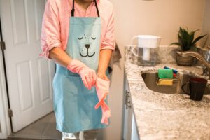 किचन की सफाई कैसे करें – आसान और स्मार्ट टिप्स ﻿