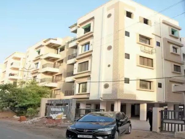 Hardik Pandya House : इस क्रिकेटर के घर के अंदर की Photos देखकर रह जाएंगे हैरान!